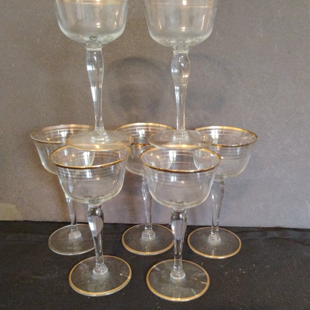 Glastonbury Lotus Cordial Glass, Gold Band, Set of 7